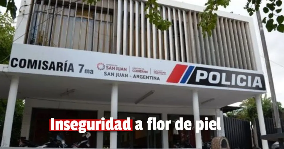 Violento robo: entre cinco, la golpearon y le robaron la moto en la puerta de su casa 