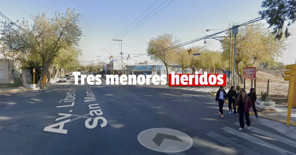 Un auto y un colectivo impactaron en Santa Lucía: tres heridos