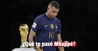 Mbappé subió con cara de fastidio a recibir el premio al máximo goleador del Mundial 