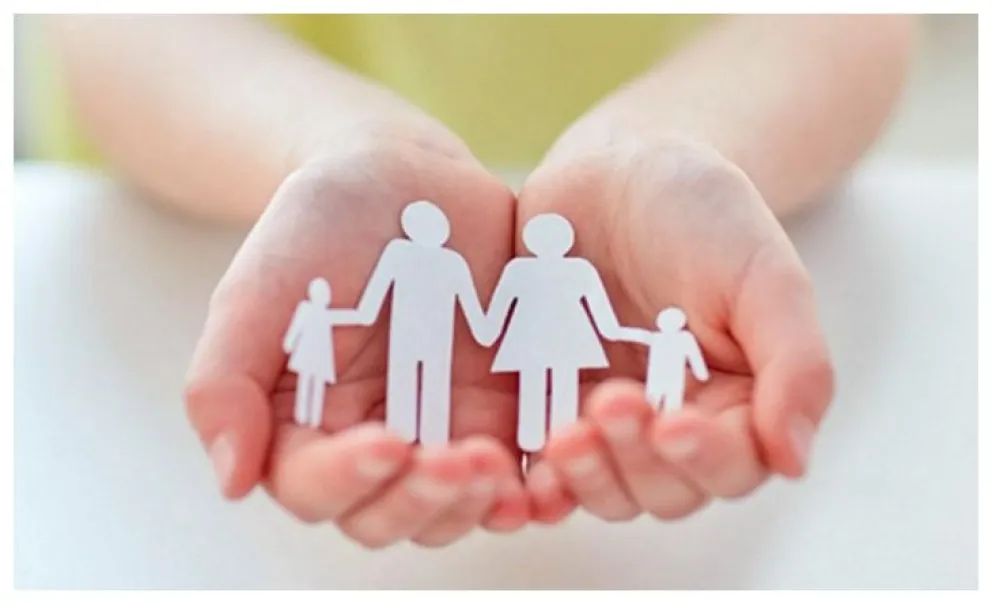 Buscan familias para adoptar a dos niñas de 8 y 14 años en San Juan