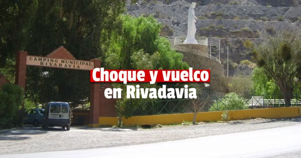 Rivadavia: Chocó contra un poste y volcó