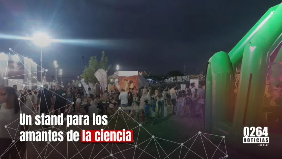 El stand de Ciencia y Tecnología la rompe en la FNS