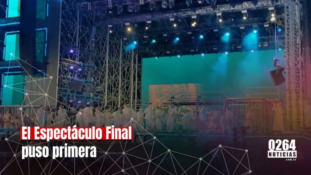 Con un homenaje a las mujeres arrancó el Espectáculo Final de la FNS 2023 