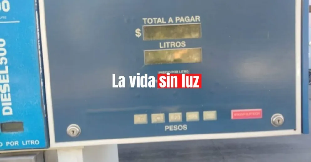 Combustible, comercio y salud: cómo trabajan sin luz