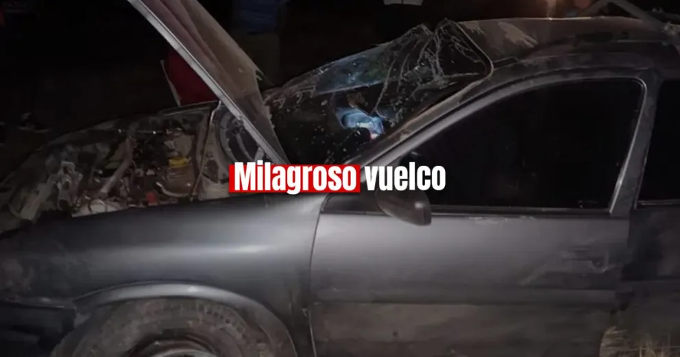 Una madre volcó con su auto en Calingasta y sus hijas fueron trasladadas al hospital