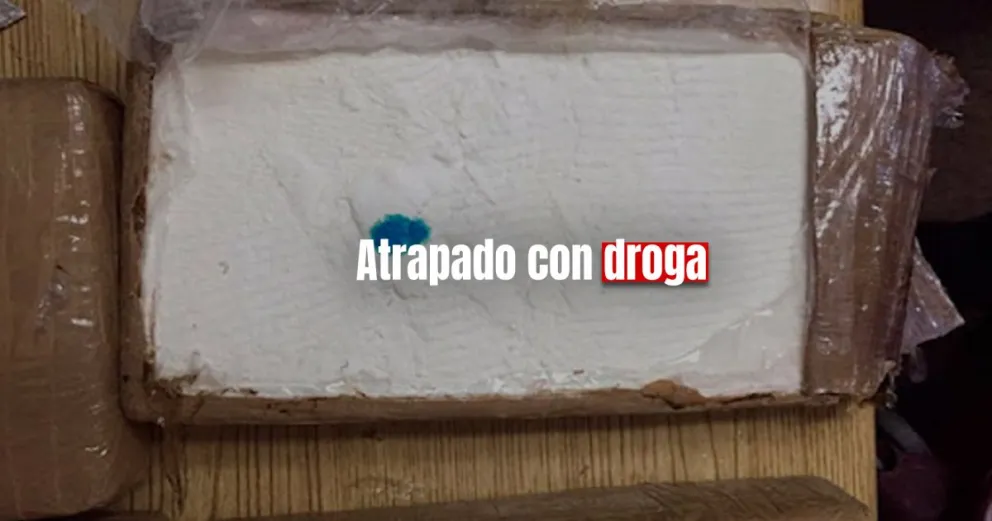 Gendarmería detuvo un utilitario con un kilo de cocaína 