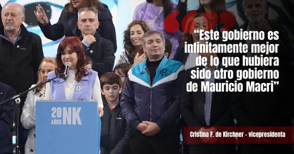 CFK habló ante una Plaza de Mayo llena y le pegó a Mauricio Macri