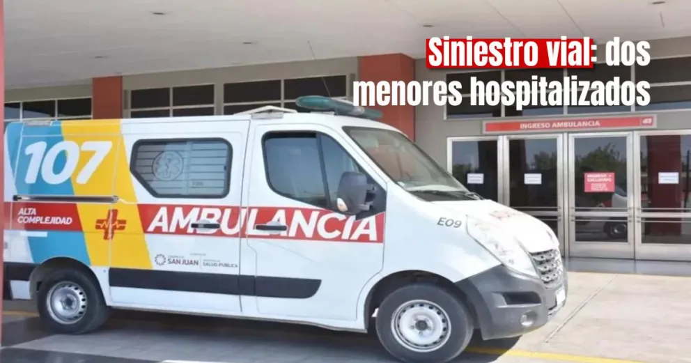 Una camioneta embistió a una moto que era conducida por menores de edad